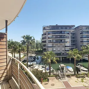 Appartement Zen Marina, Mandelieu